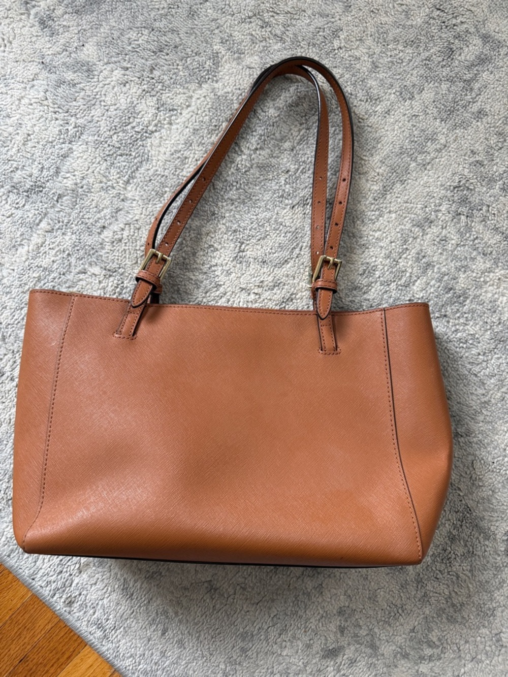 Tory Burch Robinson Tote - Picture 3 of 6